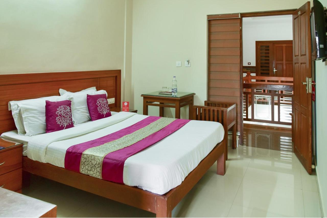 מאננטהוואדי Oyo 9404 Hotel White Fort מראה חיצוני תמונה